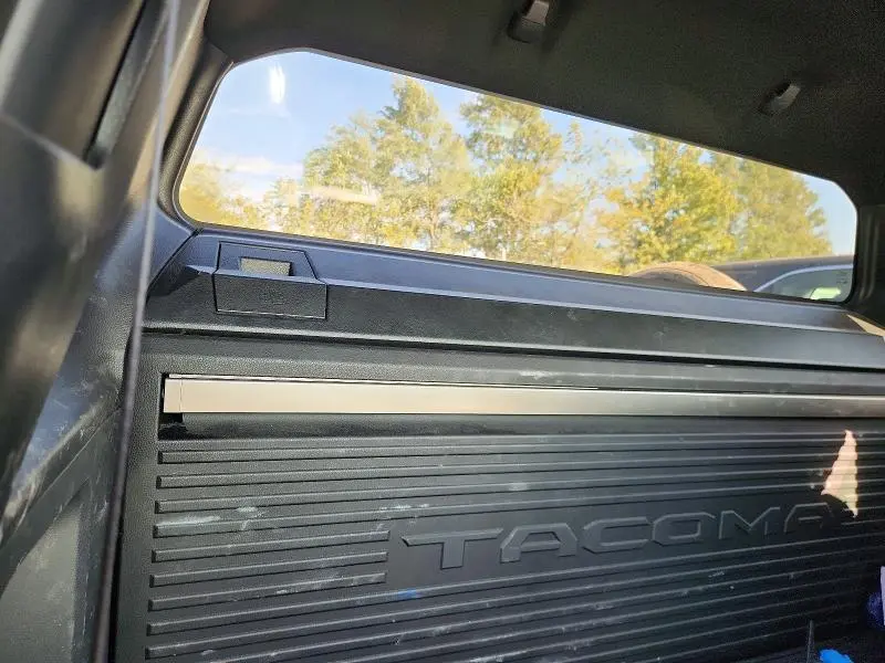 2025 TOYOTA TACOMA SR  