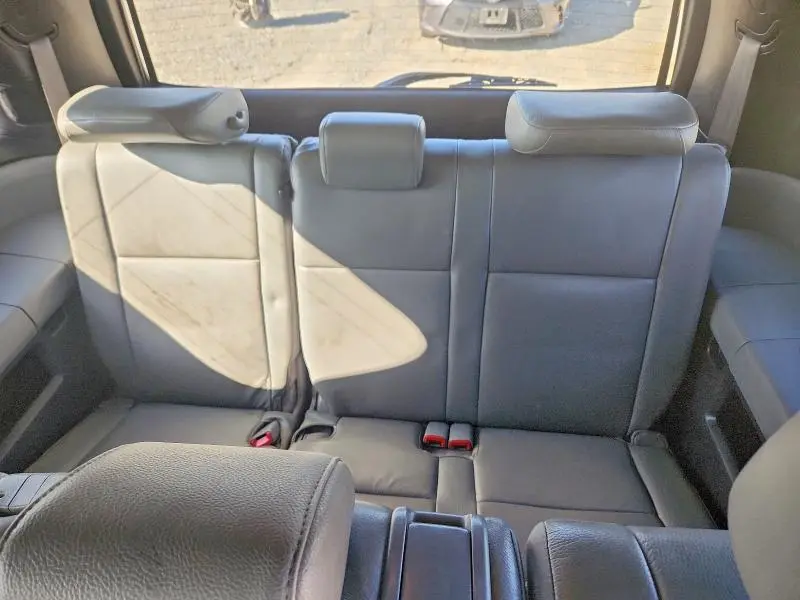 2016 TOYOTA SEQUOIA SR5  