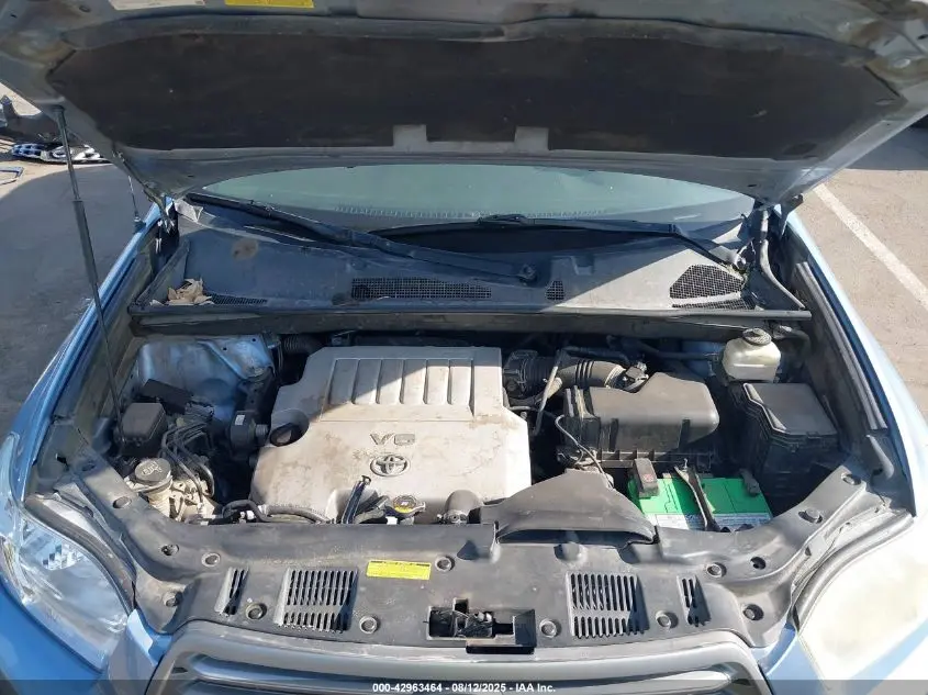 2010 TOYOTA HIGHLANDER BASE V6