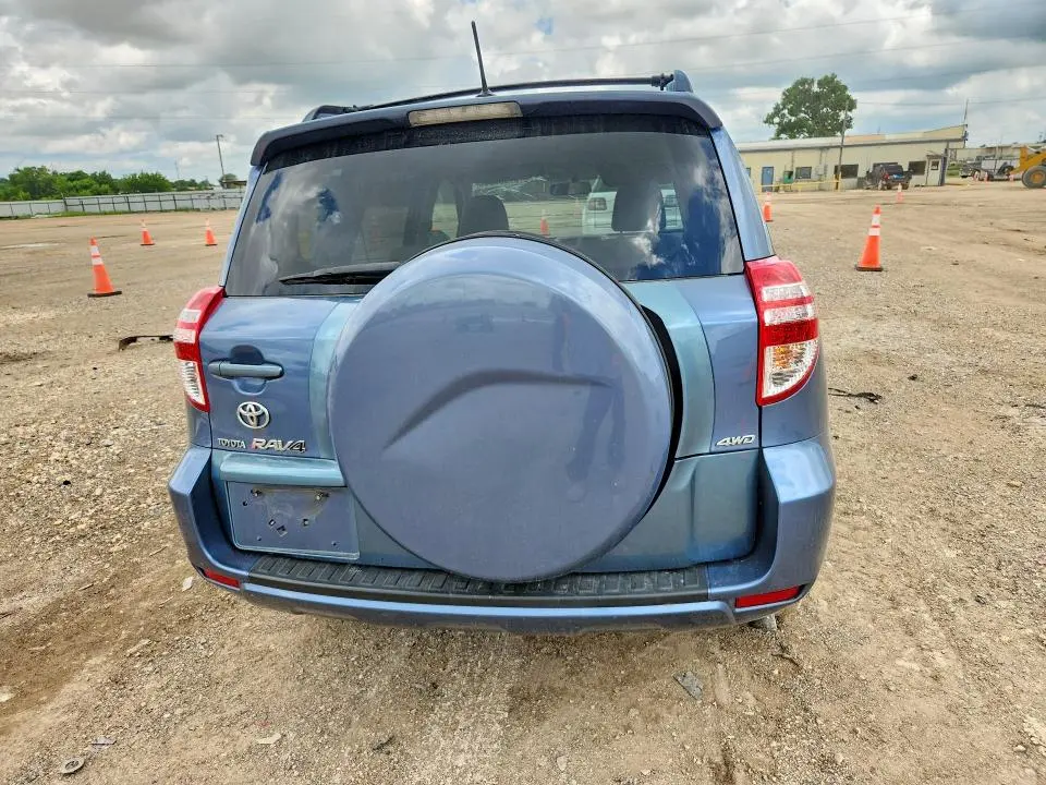 2010 TOYOTA RAV4 BASE  