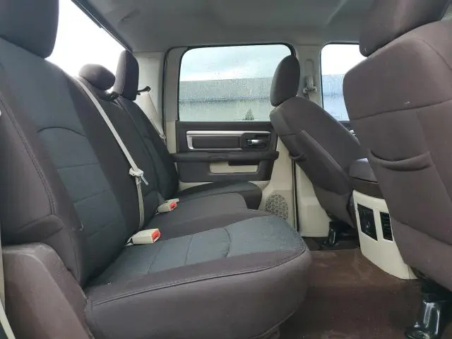 2014 RAM 1500 SLT  