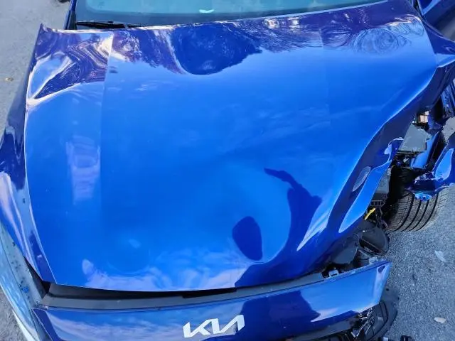 2024 KIA FORTE GT LINE  