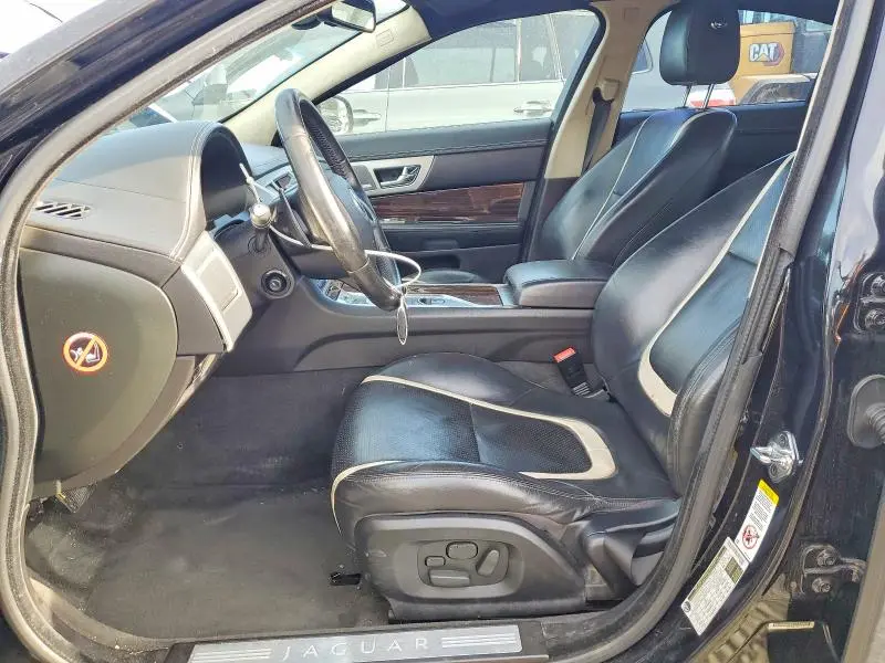 2012 JAGUAR XF PORTFOLIO  