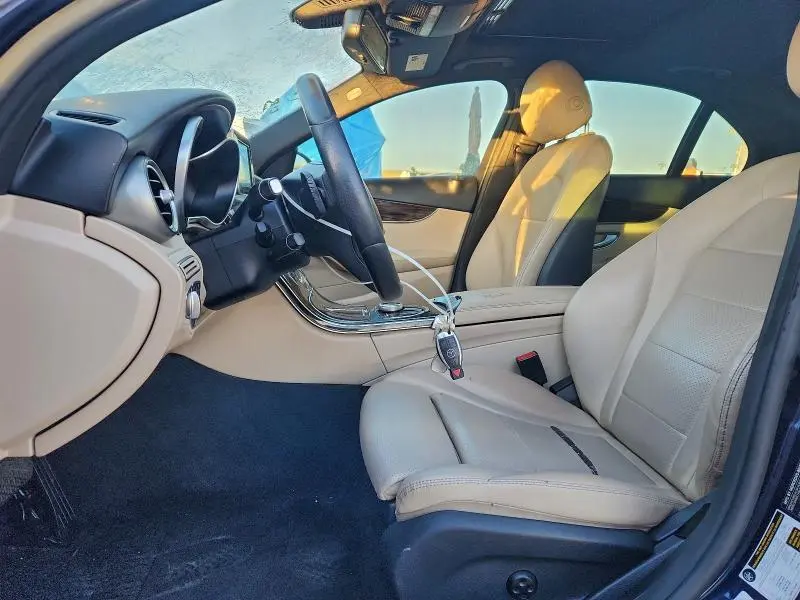 2018 MERCEDES-BENZ C 300  