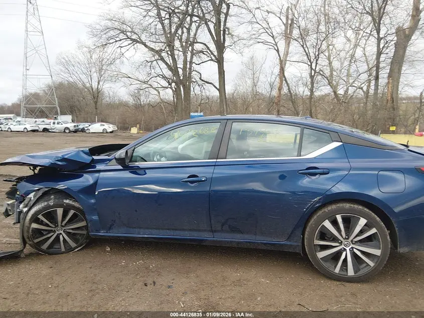 2020 NISSAN ALTIMA SR FWD