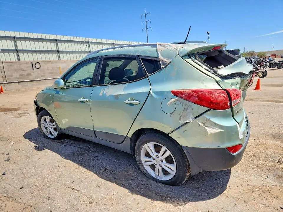2011 HYUNDAI TUCSON GLS  