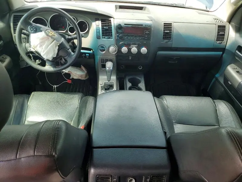 2010 TOYOTA TUNDRA CREWMAX SR5  