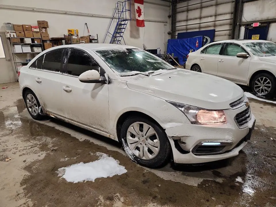 2015 CHEVROLET CRUZE LT  