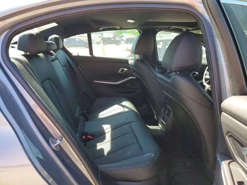 2025 BMW 330XI   