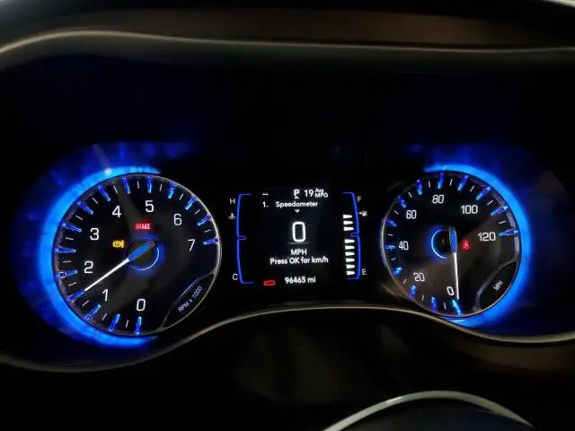 2021 CHRYSLER VOYAGER LXI  