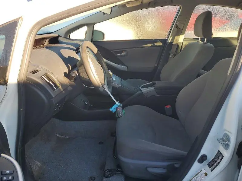 2015 TOYOTA PRIUS TWO  
