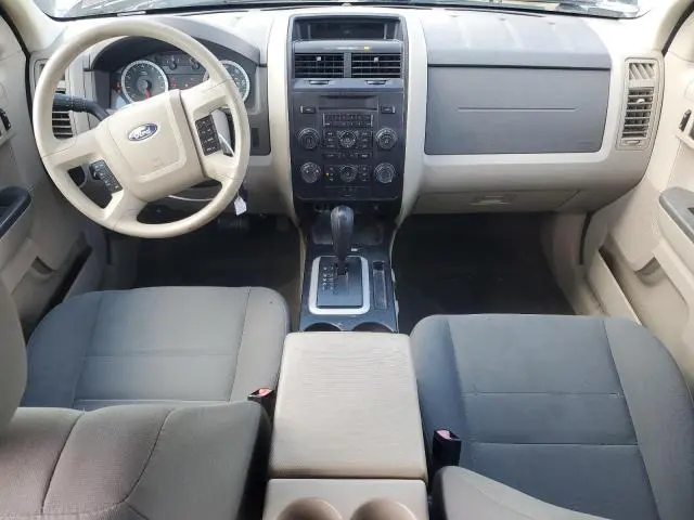 2012 FORD ESCAPE XLS  