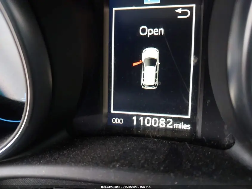 2017 TOYOTA COROLLA IM  