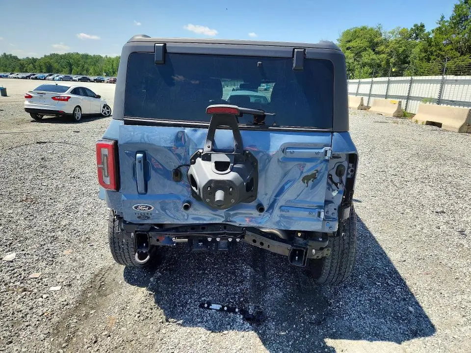 2024 FORD BRONCO OUTER BANKS  