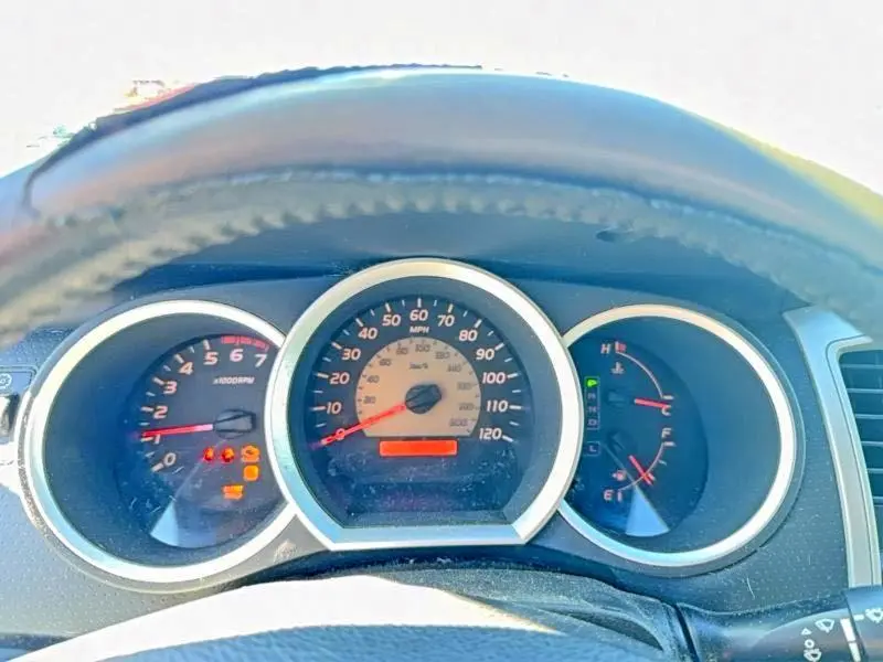 2010 TOYOTA TACOMA V6  