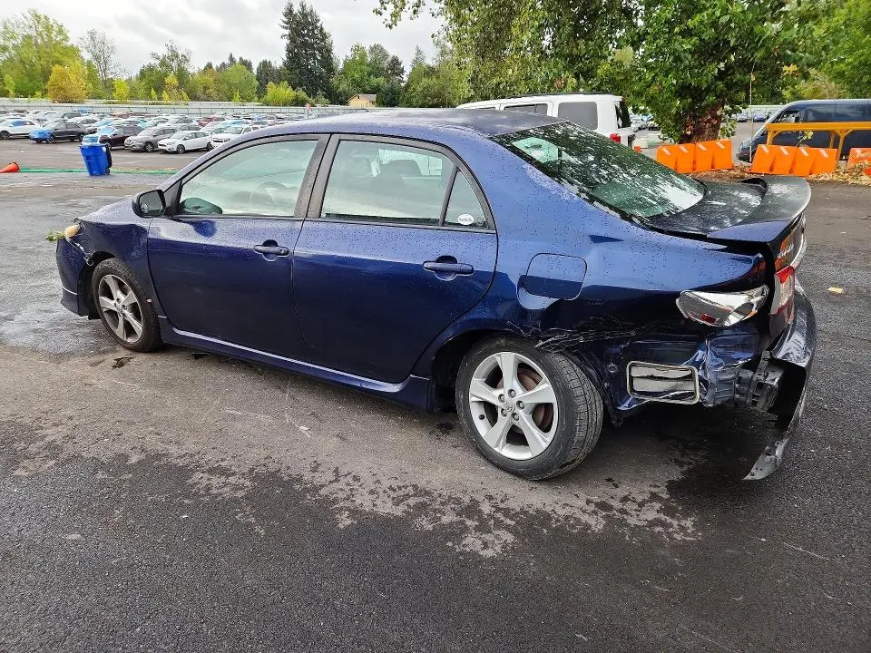 2013 TOYOTA COROLLA S  