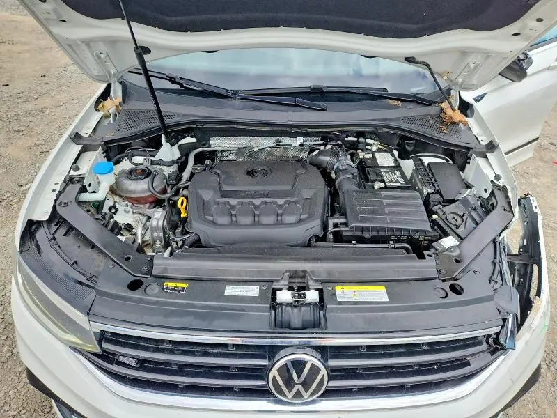 2023 VOLKSWAGEN TIGUAN SE R-LINE BLACK  