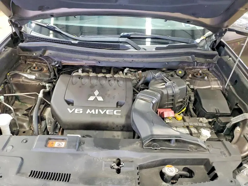 2016 MITSUBISHI OUTLANDER   