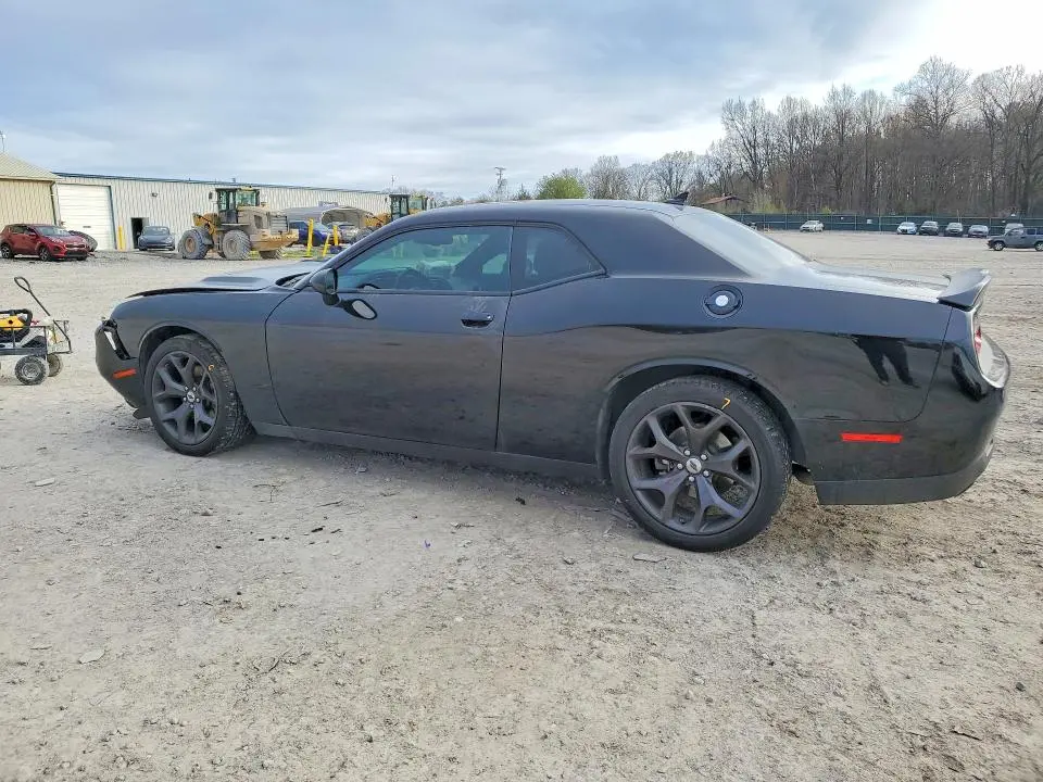 2017 DODGE CHALLENGER SXT  