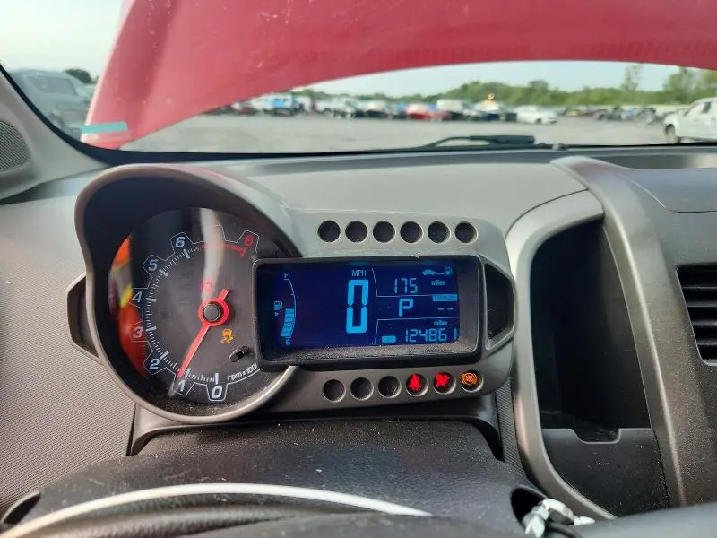 2014 CHEVROLET SONIC LT  