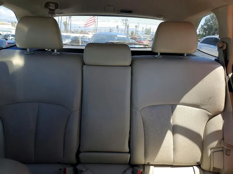 2011 SUBARU OUTBACK 2.5I LIMITED  