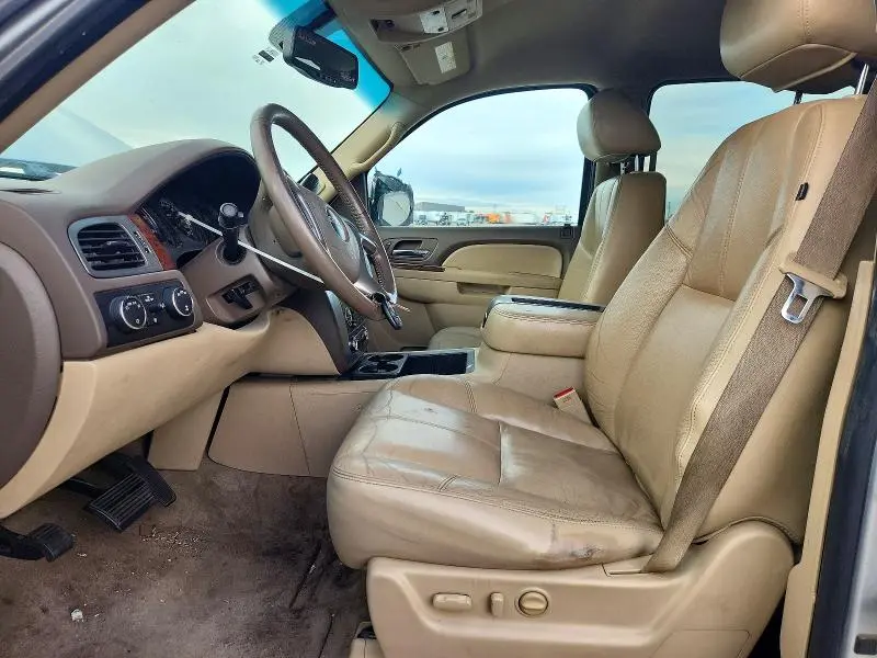 2012 GMC YUKON XL K1500 SLT  