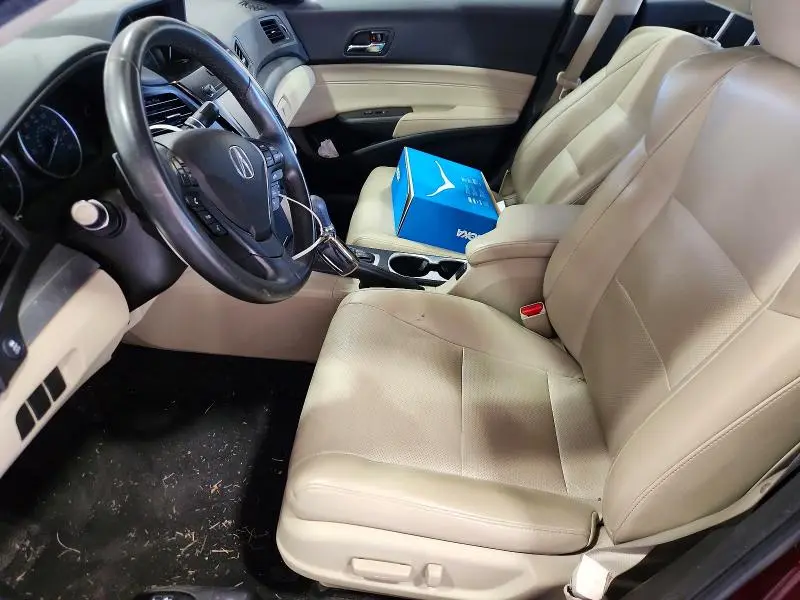 2016 ACURA ILX PREMIUM/TECHNOLOGY  