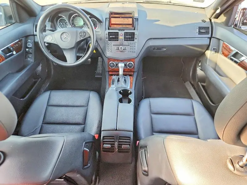 2010 MERCEDES-BENZ C 300  