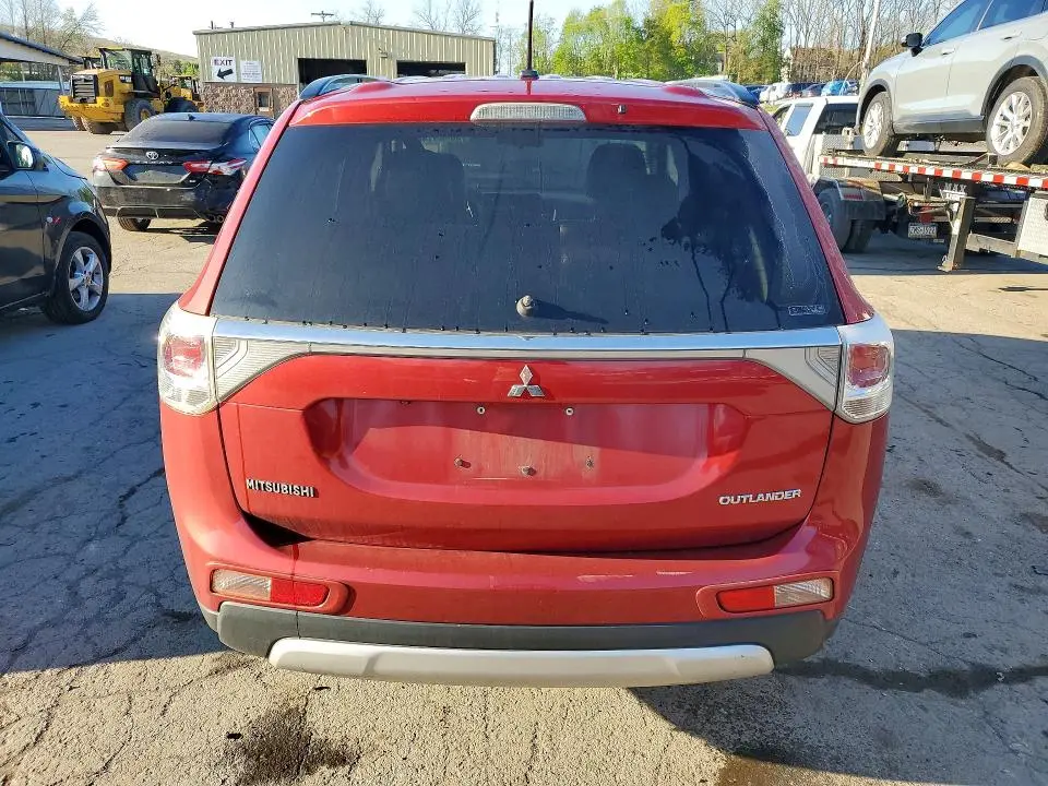 2015 MITSUBISHI OUTLANDER SE  