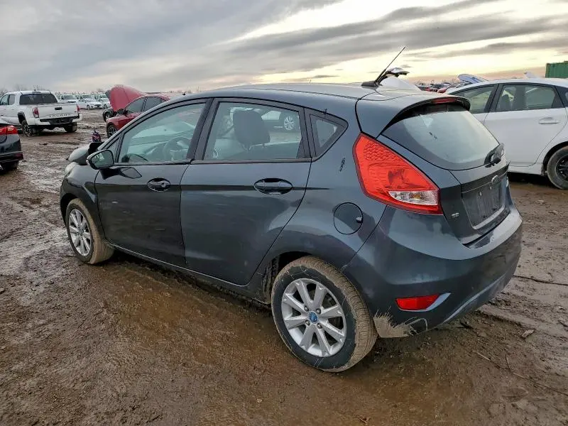 2011 FORD FIESTA SE  
