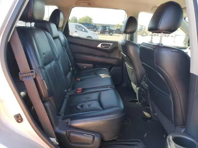 2020 NISSAN PATHFINDER SL  