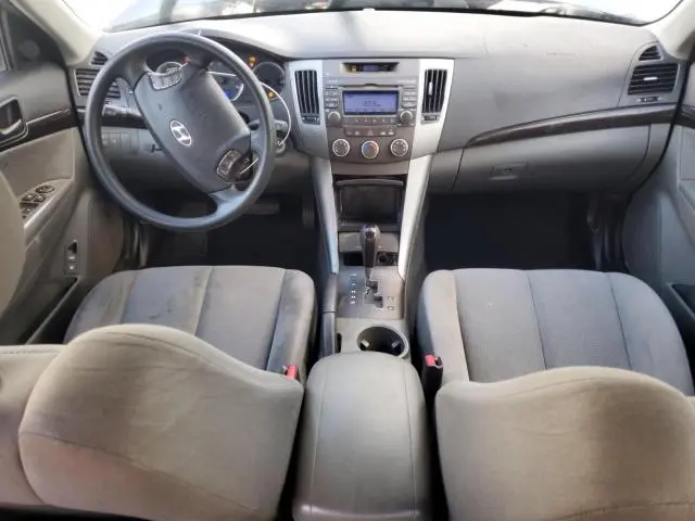 2010 HYUNDAI SONATA GLS  