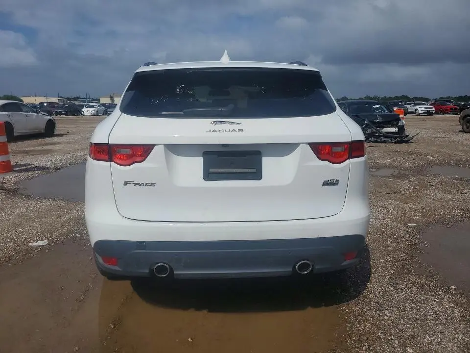 2017 JAGUAR F-PACE PREMIUM  