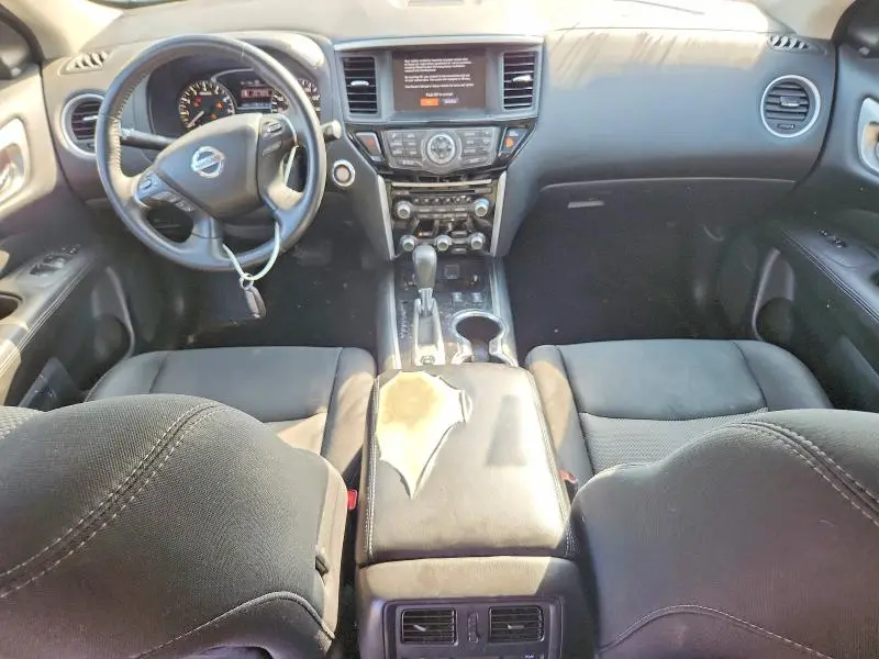 2018 NISSAN PATHFINDER SV  