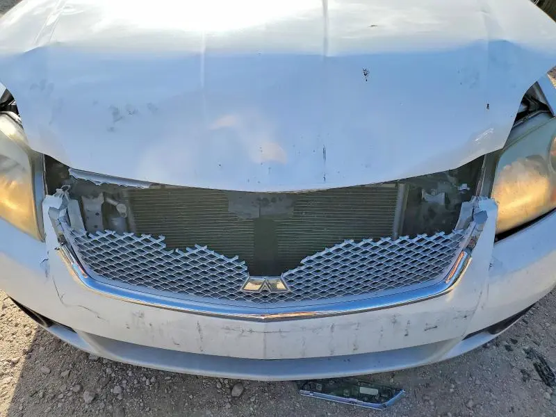 2012 MITSUBISHI GALANT ES  