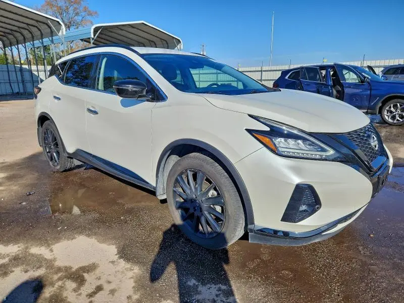 2023 NISSAN MURANO SV  