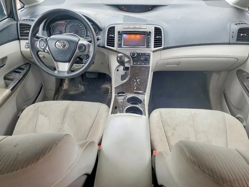 2013 TOYOTA VENZA LE  