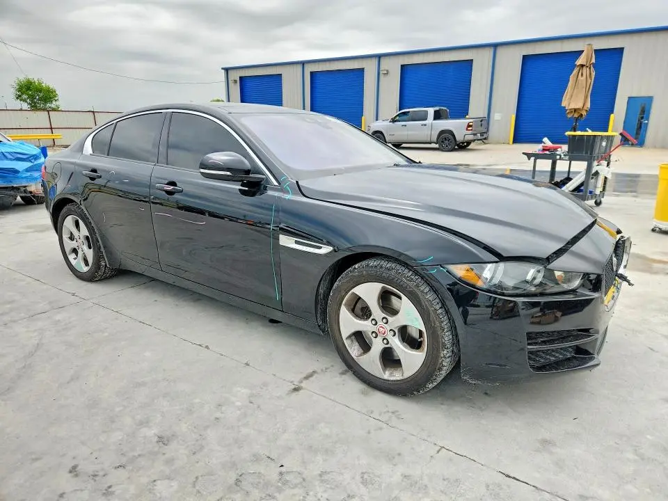2017 JAGUAR XE   
