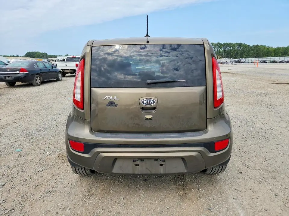 2012 KIA SOUL !  
