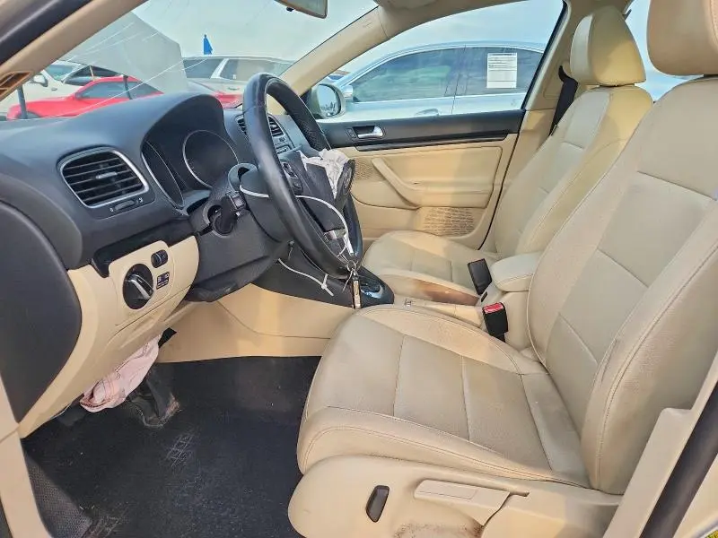 2013 VOLKSWAGEN JETTA TDI  