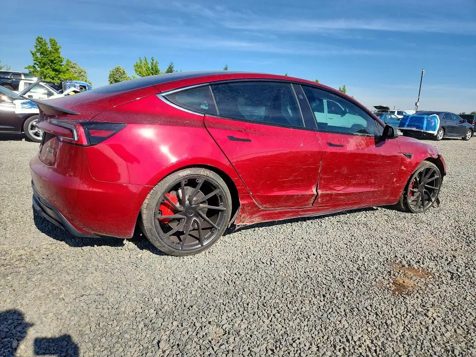 2024 TESLA MODEL 3   