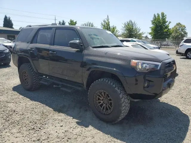 2024 TOYOTA 4RUNNER SR5/SR5 PREMIUM  