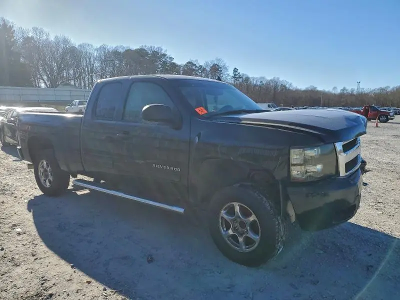 2013 CHEVROLET SILVERADO C1500 LT  