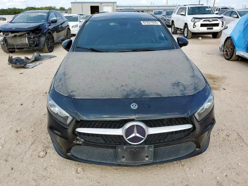 2019 MERCEDES-BENZ A 220  