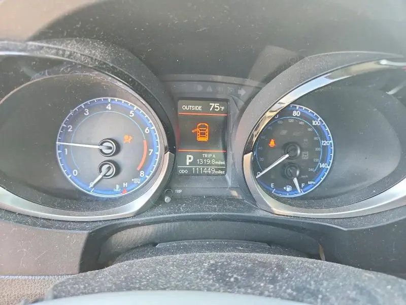 2015 TOYOTA COROLLA S  