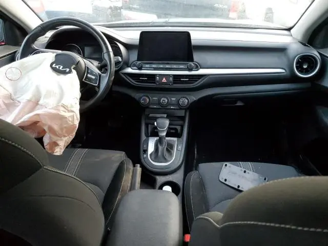 2023 KIA FORTE LX