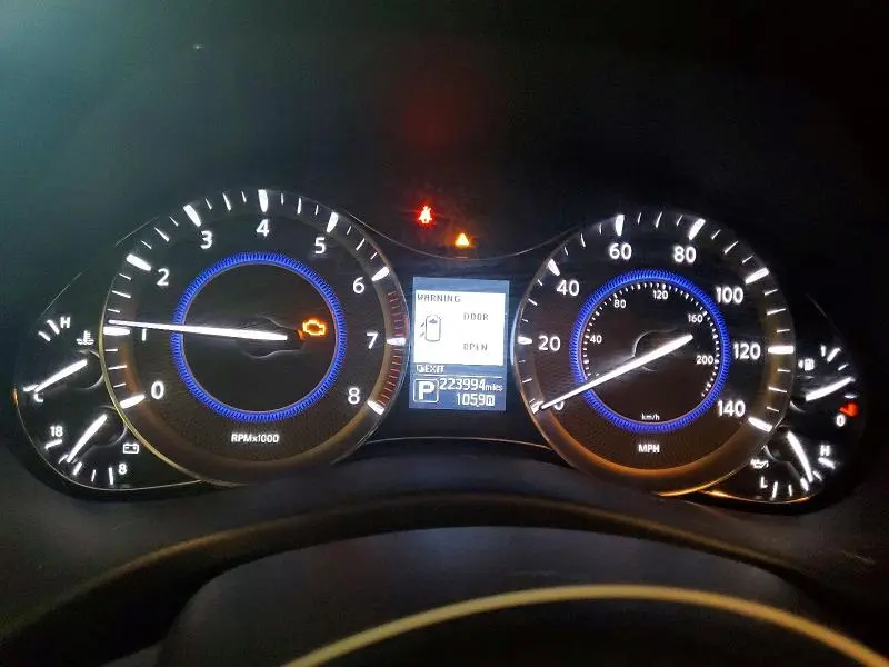 2015 INFINITI QX80 BASE  