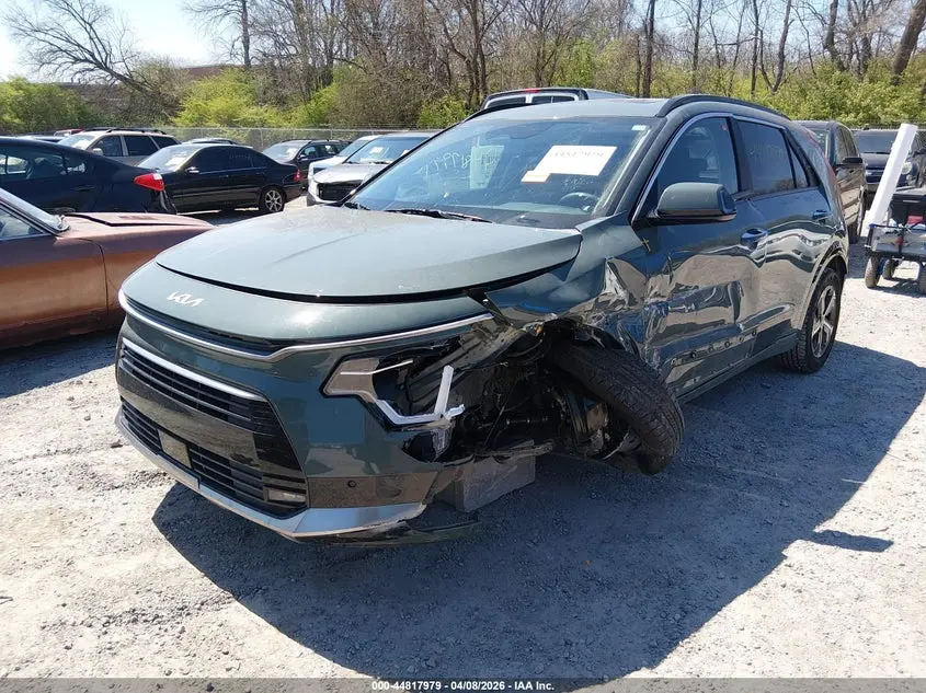2025 KIA NIRO SX