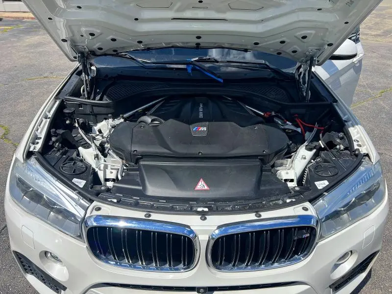 2016 BMW X5 M  