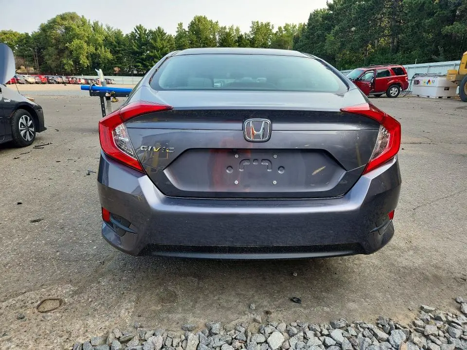 2016 HONDA CIVIC LX  